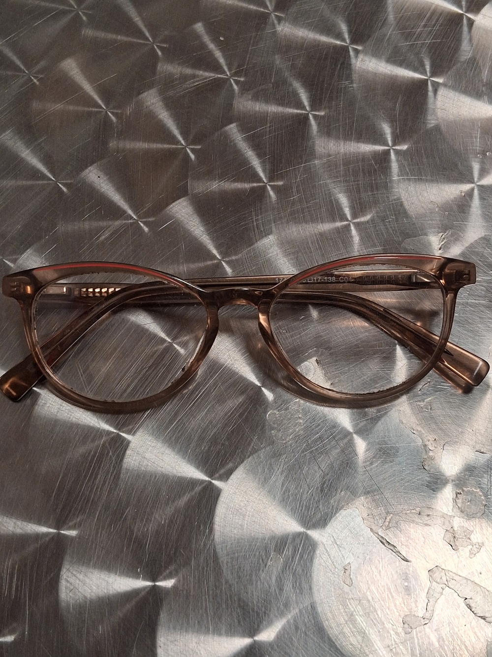 Translucent Brown Round Women's Eyeglasses — Lightweight Fashion Frame